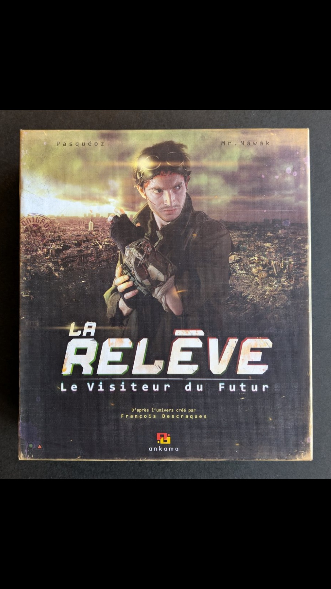 La Relève — Le Visiteur du Futur
